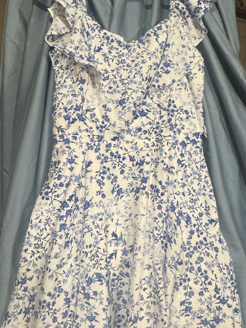 NWOT Mi Ami - White & Blue floral ruffle Sundress
